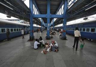 now personalised railway sms alerts - India TV now personalised railway sms alerts - India TV