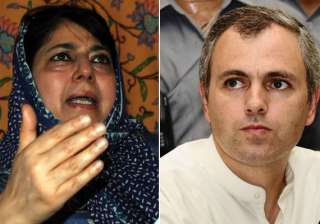 omar govt is a headless chicken says mehbooba... omar govt is a headless chicken says mehbooba...