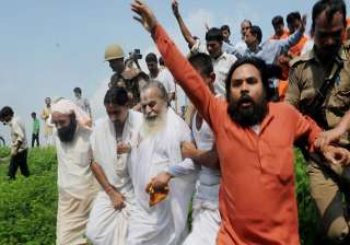 over 350 activists arrested on eve of vhp s... over 350 activists arrested on eve of vhp s...
