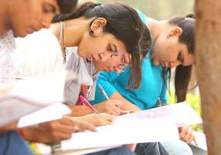 over 3.27 lakh du admission forms sold - India TV over 3.27 lakh du admission forms sold - India TV