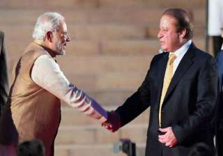 pm thanks nawaz sharif for sending sari for... pm thanks nawaz sharif for sending sari for...