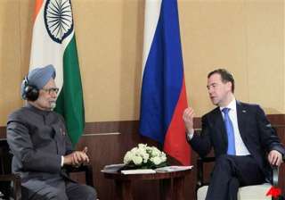 pm medvedev discuss nuke safety reviews - India TV pm medvedev discuss nuke safety reviews - India TV