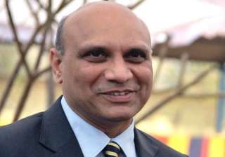 pallam raju offers to quit - India TV pallam raju offers to quit - India TV
