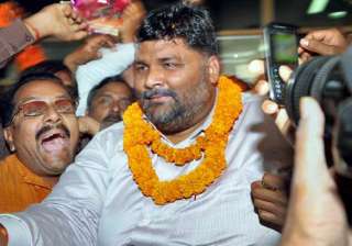 pappu yadav continues fast to support hazare -... pappu yadav continues fast to support hazare -...