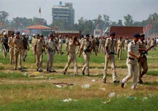 patna blasts suspect detained at delhi airport -... patna blasts suspect detained at delhi airport -...