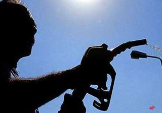 petrol price to be cut by over re 1 - India TV petrol price to be cut by over re 1 - India TV
