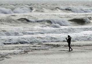 phailin odisha s quietest beach gopalpur bears... phailin odisha s quietest beach gopalpur bears...