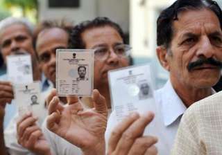 polling begins in tn kerala and puducherry -... polling begins in tn kerala and puducherry -...