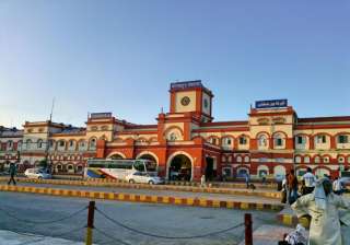 railway yard remodelling delays several trains -... railway yard remodelling delays several trains -...
