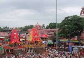 rath yatra gets a russian flavour in kolkata -... rath yatra gets a russian flavour in kolkata -...