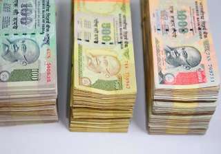 rs 2.2 crore cash haul in bangalore 9 held -... rs 2.2 crore cash haul in bangalore 9 held -...