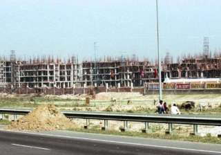 sc notice to gnoida up on land acquisition row -... sc notice to gnoida up on land acquisition row -...