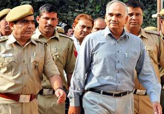 sc upholds life for 10 delhi cops in fake... sc upholds life for 10 delhi cops in fake...