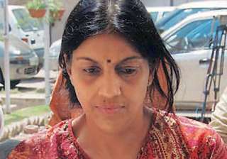 sc asks nupur talwar to surrender on monday -... sc asks nupur talwar to surrender on monday -...