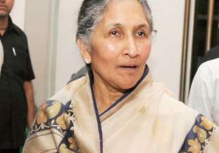 savitri jindal aftab sworn in as haryana... savitri jindal aftab sworn in as haryana...