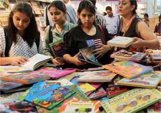 school children line up for delhi book fair -... school children line up for delhi book fair -...