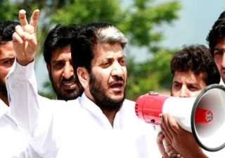 shabir shah says india trying to divert attention... shabir shah says india trying to divert attention...