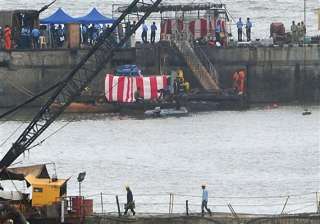 sindhurakshak tragedy crew s families to get... sindhurakshak tragedy crew s families to get...