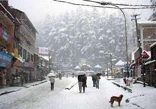 snowfall continues in manali - India TV snowfall continues in manali - India TV