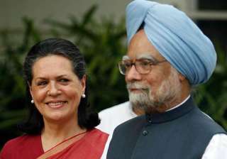 sonia discusses lokpal bill issue with pm - India... sonia discusses lokpal bill issue with pm - India...