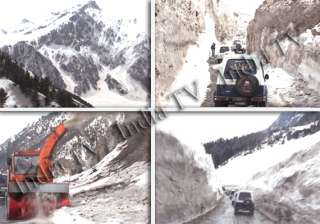 srinagar sonmarg road reopens after four months -... srinagar sonmarg road reopens after four months -...