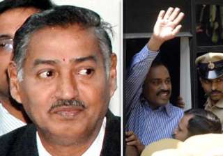 suspended ap judge booked in cash for bail scam -... suspended ap judge booked in cash for bail scam -...