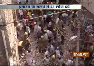 10 killed in building collapse in north delhi -... 10 killed in building collapse in north delhi -...