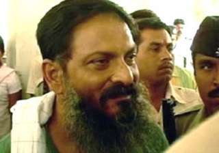 binayak sen walks free from prison - India TV binayak sen walks free from prison - India TV