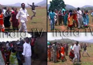 tribal women bash up tdp mla in ap - India TV tribal women bash up tdp mla in ap - India TV