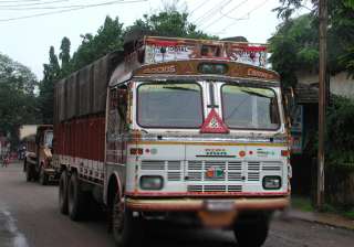 truck carrying medicines chemicals catches fire -... truck carrying medicines chemicals catches fire -...
