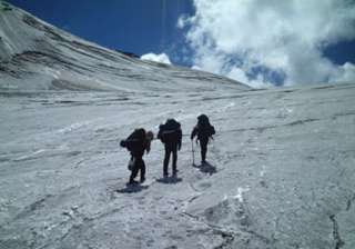 two french trekkers go missing in himachal -... two french trekkers go missing in himachal -...