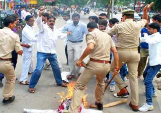 violent protests in uttar pradesh after 2... violent protests in uttar pradesh after 2...
