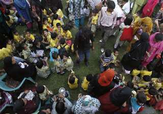 watch pics of srinagar school fire - India TV watch pics of srinagar school fire - India TV