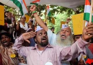 wide spread support to anna hazare in ap - India... wide spread support to anna hazare in ap - India...