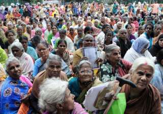woman gets family pension 50 yrs after husband s... woman gets family pension 50 yrs after husband s...