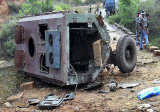 13 policemen including oc killed in maoist attack... 13 policemen including oc killed in maoist attack...