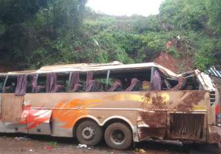 2 killed as mumbai goa tourist volvo bus falls on... 2 killed as mumbai goa tourist volvo bus falls on...
