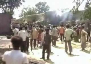 4 killed 24 injured in group clash over land... 4 killed 24 injured in group clash over land...