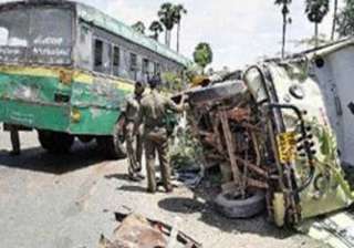 15 dead in karnataka van bus collision - India TV 15 dead in karnataka van bus collision - India TV