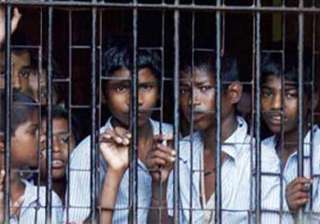 35 juvenile inmates escape from rewa ten held -... 35 juvenile inmates escape from rewa ten held -...