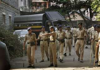 2 600 policemen serve in homes of 280 ips... 2 600 policemen serve in homes of 280 ips...