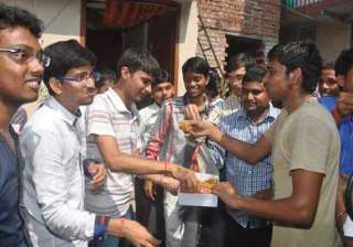 14 year old from bihar cracks iit jee - India TV 14 year old from bihar cracks iit jee - India TV
