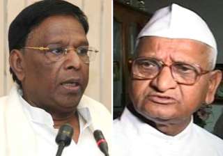 anna surrounded by anti national elements... anna surrounded by anti national elements...