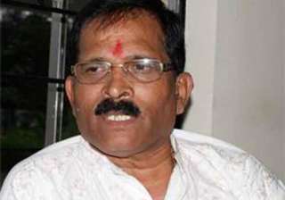bjp mp in trouble for posing with bible in goa -... bjp mp in trouble for posing with bible in goa -...