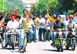 chandigarh ls seat young voters to play crucial... chandigarh ls seat young voters to play crucial...