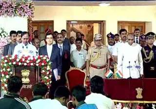 chandrasekhara rao sworn in as first cm of... chandrasekhara rao sworn in as first cm of...