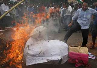 congress protests over power water crisis burns... congress protests over power water crisis burns...