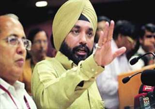 delhi congress protests against rail fare hike -... delhi congress protests against rail fare hike -...