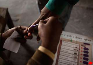 delhi polls dec deploys teams to weed out bogus... delhi polls dec deploys teams to weed out bogus...
