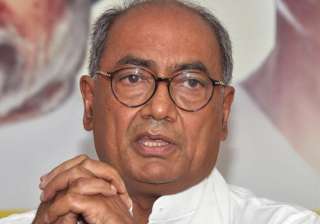 digvijay gets personal attacks modi over marital... digvijay gets personal attacks modi over marital...